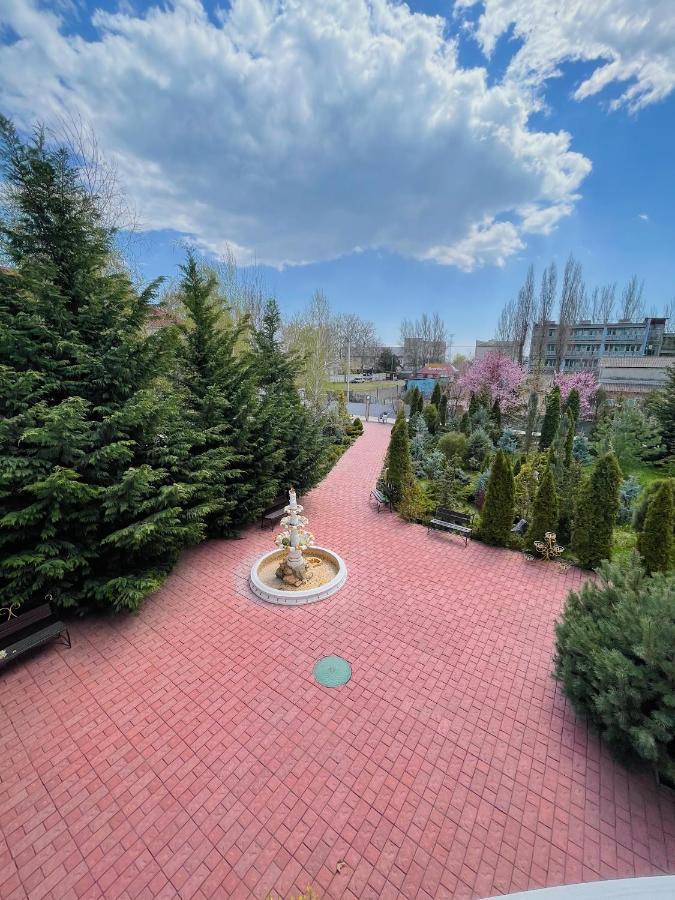 Аркадия Skadovsʼk Exteriör bild